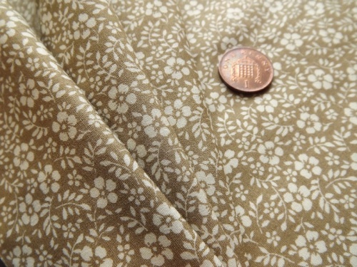 Cotton Beige  White Flower Swirl  58