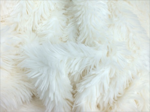 Feathered Cream 40mm pile O/G