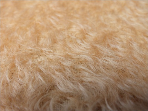 Lena Light Beige 25 18mm Mohair